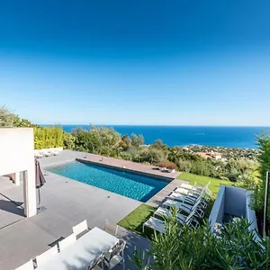 Vue Panoramique Sur La Baie De St Tropez , Les Issambres France